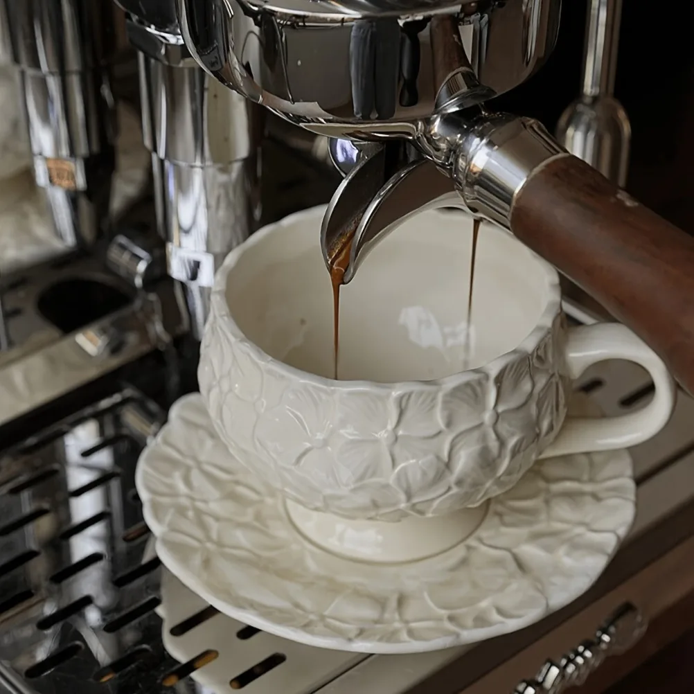 French Cream Relief Coffee Cup - огляд і ціна Coffee Tea Flower